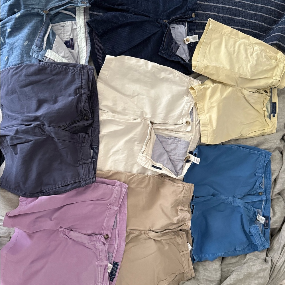 Vineyard Vines Blue and White Flat Front Shorts